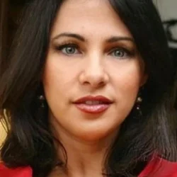 Ana Colchero
