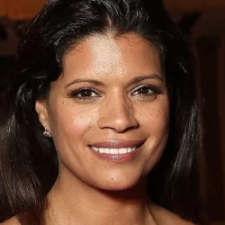 Andrea Navedo