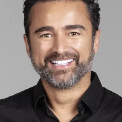 Andrés Toro