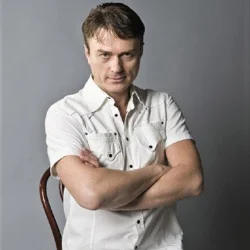 Андрей Гусев