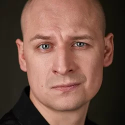 Андрей Лёвин