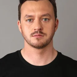 Андрей Родных
