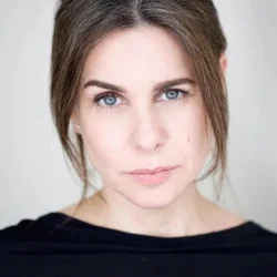 Angela Figueiredo