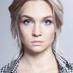 Анна Фирсова