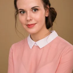 Анна Переверзева
