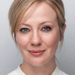 Antoinette Louw