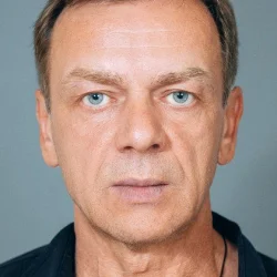 Антон Чернов