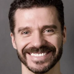 Anton Ushakov