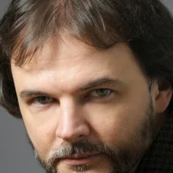 Антон Яковлев