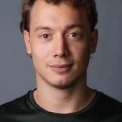 Арсений Хасанов