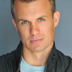 Artie Baxter