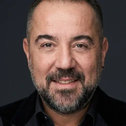 Ata Demirer