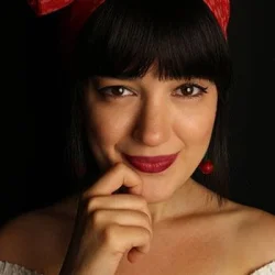 Ayfer Tokatlı