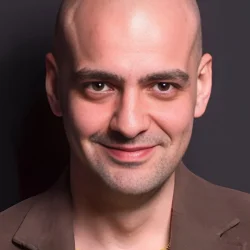 Bartu Küçükçağlayan