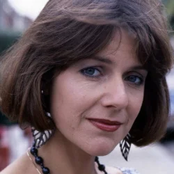Belinda Lang