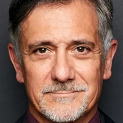 Carlos Lacámara