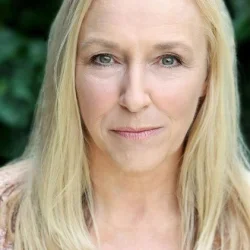Carol Harvey
