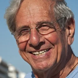 Chaim Topol