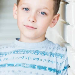 Charlie Ray Reid