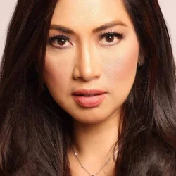 Charo Laude