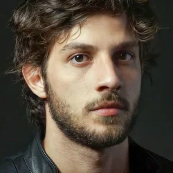 Chay Suede