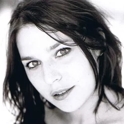 Chloé Flipo