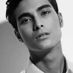 Cinta Brian Roberts