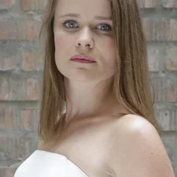 Csépai Eszter