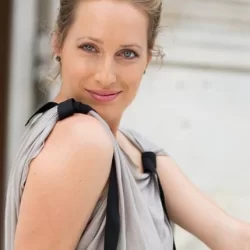 Csilla Barath Bastaić