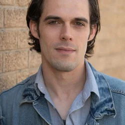 Cullen Thomas