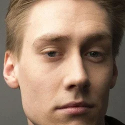 Даниил Шперлинг