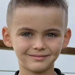 Давид Устименко