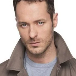 Declan Bennett