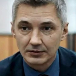Денис Константинов