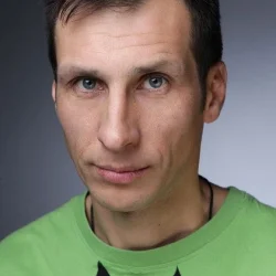 Денис Моисеев
