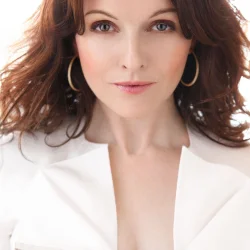 Dervla Kirwan