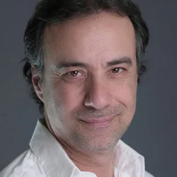 Devrim Nas