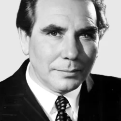 Donald Wolfit
