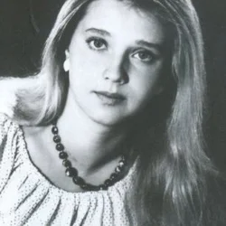 Елена Антонова