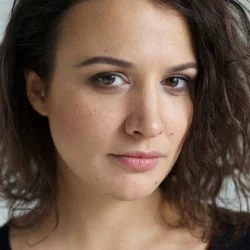 Елена Махова