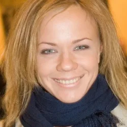 Елена Перова