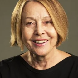 Елена Прудникова