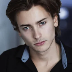 Elijah Rowen