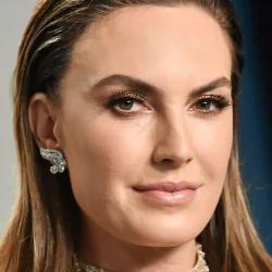 Elizabeth Chambers