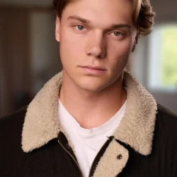 Eston Stiller