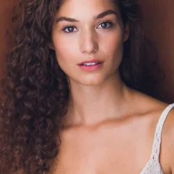 Evelyn Giovine