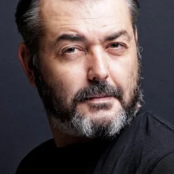 Fahri Öztezcan
