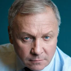 Геннадий Семёнов