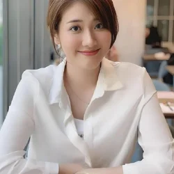 Gloria Tang