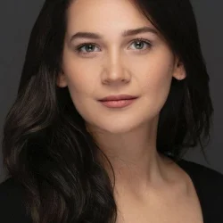Gülsim Ali